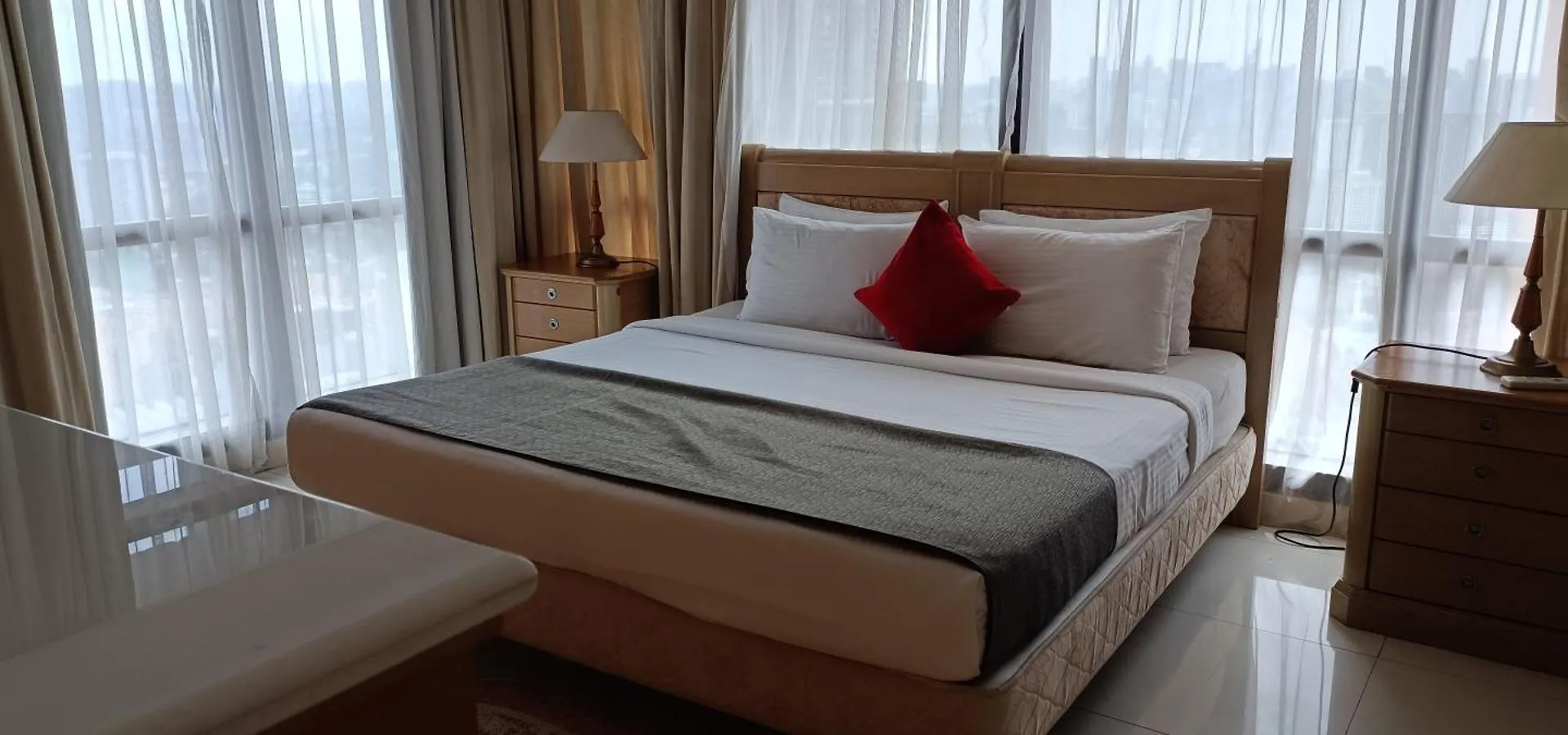 Nice World Service Suite At Times Square Kuala Lumpur Apartman
