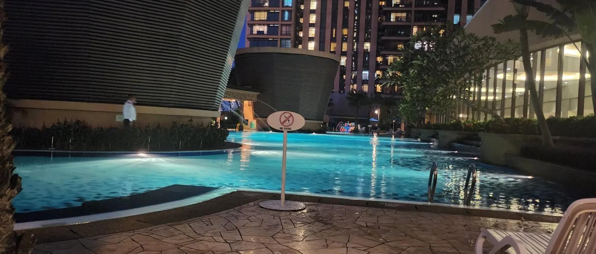 Nice World Service Suite At Times Square Kuala Lumpur 0*,  Malajzia
